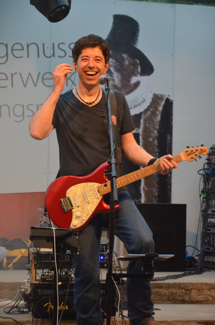 Grooveties live im Bühnenlicht